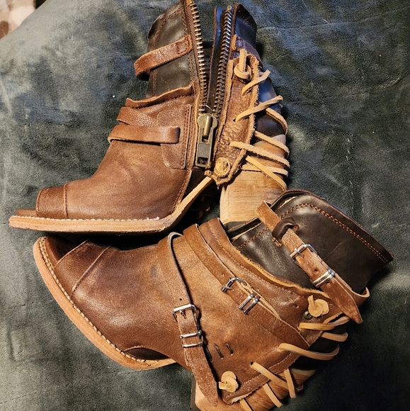 Freebird by steven CARTERR size 8 - Picture 2 of 6